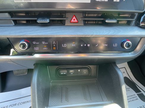 Used 2023 Kia Sportage X-Line AWD/4WD image 21