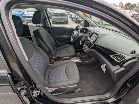 Used 2022 Chevrolet Spark LT w/ Spark Special Edition image 13
