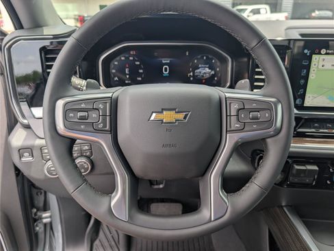 New 2026 Chevrolet Silverado 1500 LT w/ Z71 Off-Road Package AWD/4WD image 24