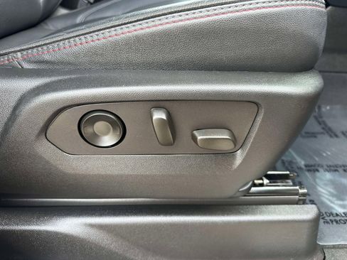 Used 2021 Chevrolet Suburban RST w/ Rear Media and Nav Package image 27