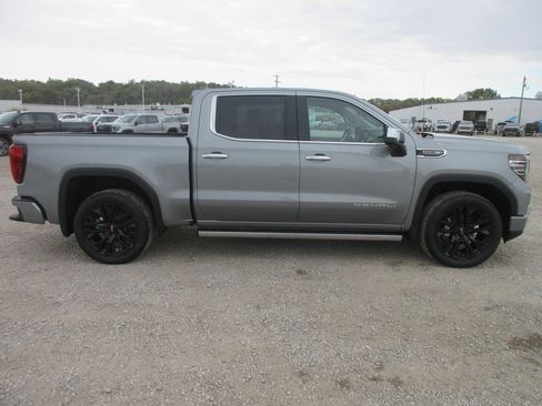 New 2026 GMC Sierra 1500 Denali image 3