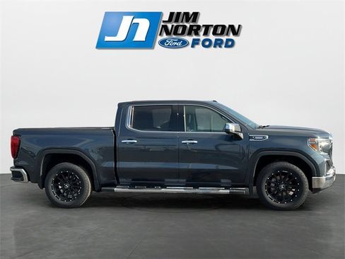 Used 2021 GMC Sierra 1500 SLT w/ SLT Premium Package image 2