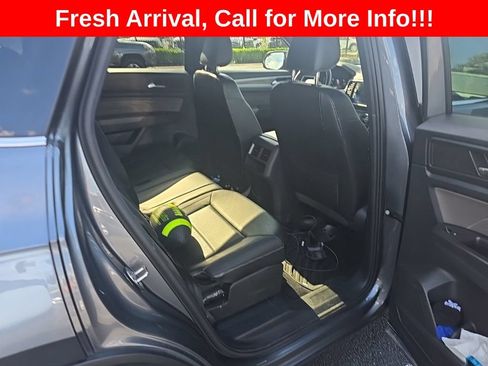 Used 2022 Volkswagen Atlas Cross Sport SE AWD/4WD image 14