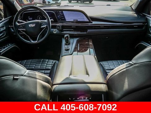 Used 2023 Cadillac Escalade Premium Luxury Platinum w/ LPO, Radiant Package AWD/4WD image 31