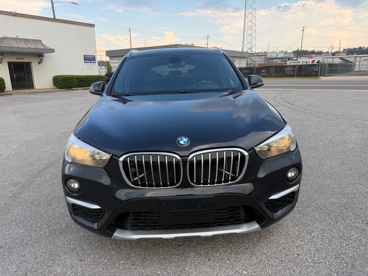 Used 2018 BMW X1 xDrive28i w/ Convenience Package AWD/4WD image 11