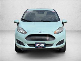 Used 2017 Ford Fiesta SE FWD video 2
