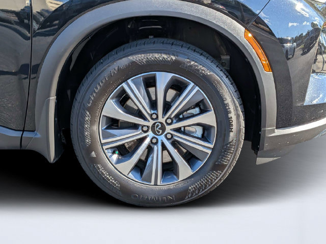 Used 2025 INFINITI QX60 Pure AWD/4WD image 11