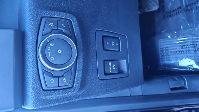 Used 2015 Ford F150 XLT w/ Equipment Group 301A Mid AWD/4WD image 31