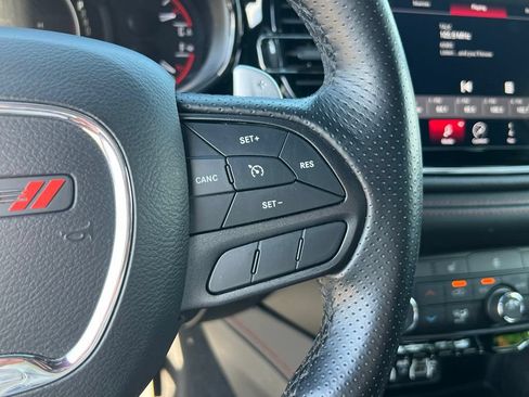 Used 2025 Dodge Durango GT RWD image 31