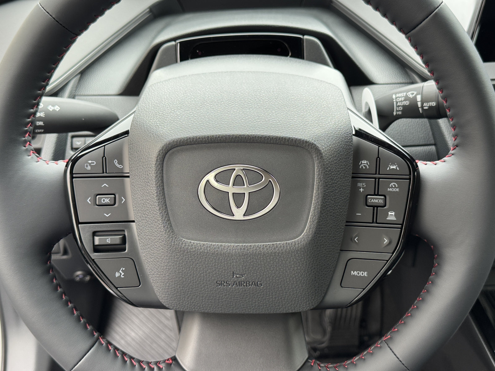 New 2027 Toyota Prius Plug-In Hybrid FWD image 21