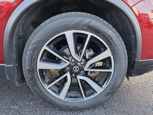 Used 2019 Nissan Rogue SL image 24