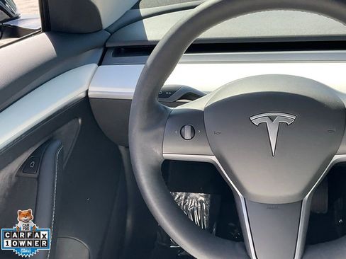 Used 2022 Tesla Model 3 Long Range image 38
