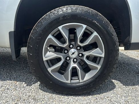 Used 2020 Chevrolet Silverado 1500 RST AWD/4WD image 2