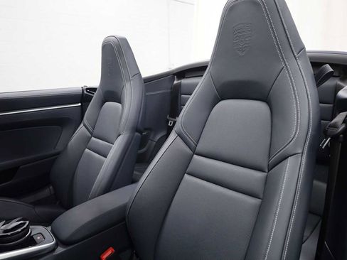 Certified 2025 Porsche 911 Carrera S image 18