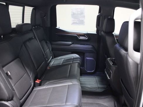 Used 2023 GMC Sierra 1500 Denali w/ Technology Package AWD/4WD image 31
