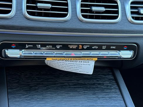 New 2026 Mercedes-Benz GLS 450 4MATIC image 21