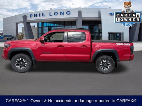 Used 2023 Toyota Tacoma TRD Off-Road w/ Technology Package AWD/4WD image 2