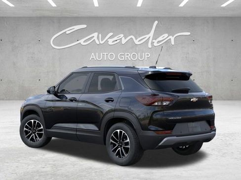 New 2026 Chevrolet TrailBlazer LT w/ Convenience Package FWD image 3