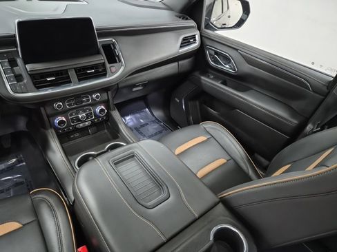Used 2023 GMC Yukon AT4 w/ AT4 Premium Plus Package image 14