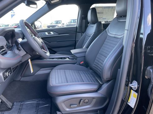 New 2026 Ford Explorer ST-Line w/ ST-Line Street Pack image 7