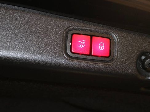 Used 2020 Mercedes-Benz E 350 Sedan image 85