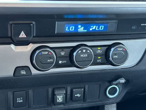 Used 2023 Toyota Tacoma SR5 image 21