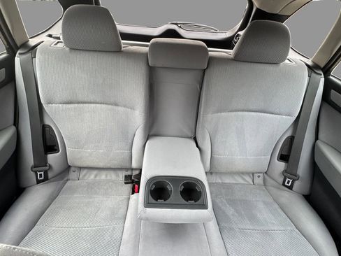 Used 2019 Subaru Outback 2.5i Premium w/ Protection Package #1 AWD/4WD image 13