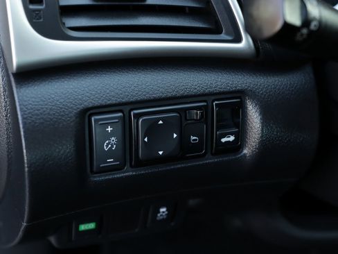 Used 2019 Nissan Sentra SV image 10