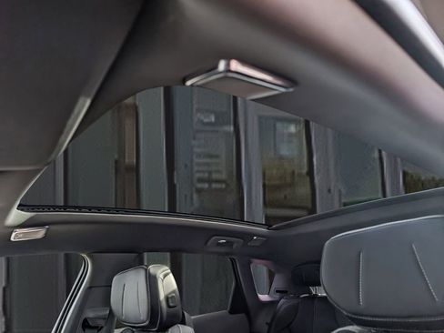 New 2026 Cadillac Optiq Sport 1 image 13