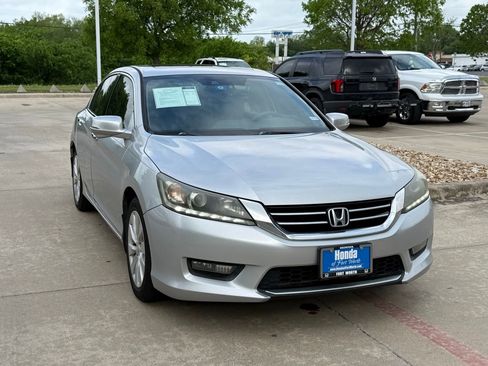 Used 2015 Honda Accord EX-L image 7
