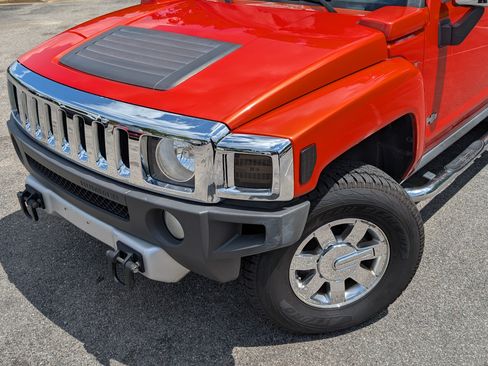 Used 2008 HUMMER H3 Luxury AWD/4WD image 13