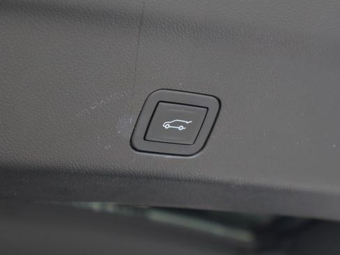 Certified 2026 GMC Yukon Elevation w/ LPO, Floor Liner Package RWD image 29