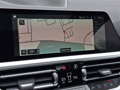 Used 2023 BMW 440i xDrive Coupe w/ Premium Package image 18