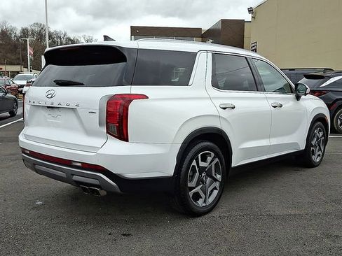 Used 2023 Hyundai Palisade SEL w/ Premium Package AWD/4WD image 6