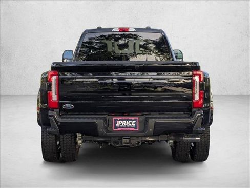 Used 2026 Ford F450 Platinum w/ FX4 Off-Road Package AWD/4WD image 7