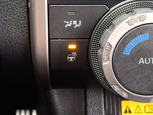 Certified 2025 Toyota 4Runner TRD Sport AWD/4WD image 23