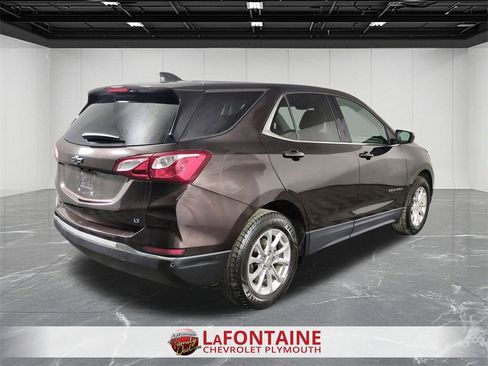 Certified 2020 Chevrolet Equinox LT w/ Driver Convenience Package image 8
