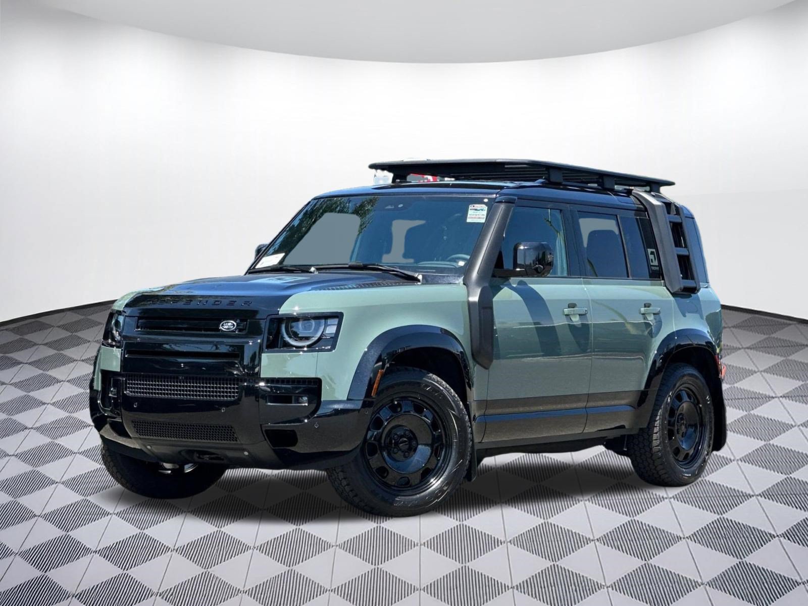 New 2026 Land Rover Defender 110 Trophy Edition AWD/4WD image 25