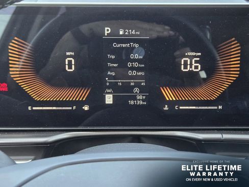 Used 2026 Kia Sportage EX FWD image 15