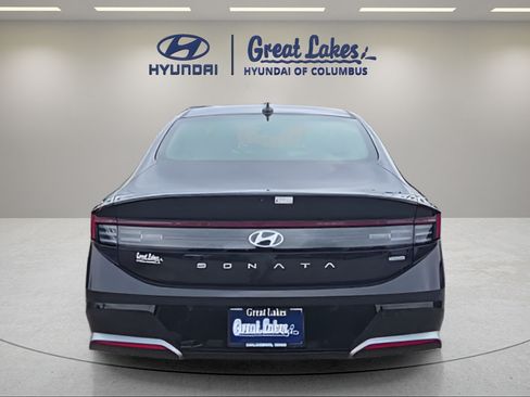 Certified 2026 Hyundai Sonata SEL AWD/4WD image 4