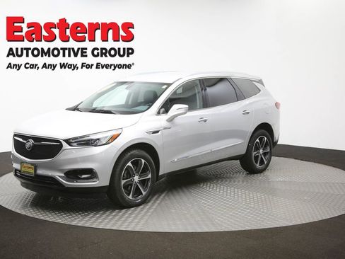 Used 2021 Buick Enclave Essence w/ Sport Touring Edition FWD image 57