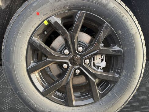 New 2026 Jeep Grand Cherokee Altitude image 20