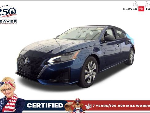 Used 2024 Nissan Altima 2.5 S FWD image 1
