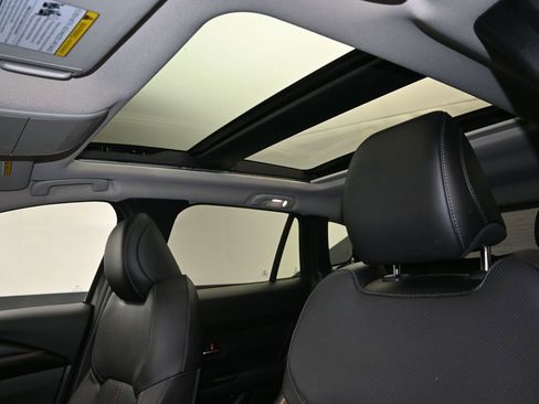 Used 2023 MAZDA CX-50 AWD 2.5 S w/ Premium Plus Pkg image 18