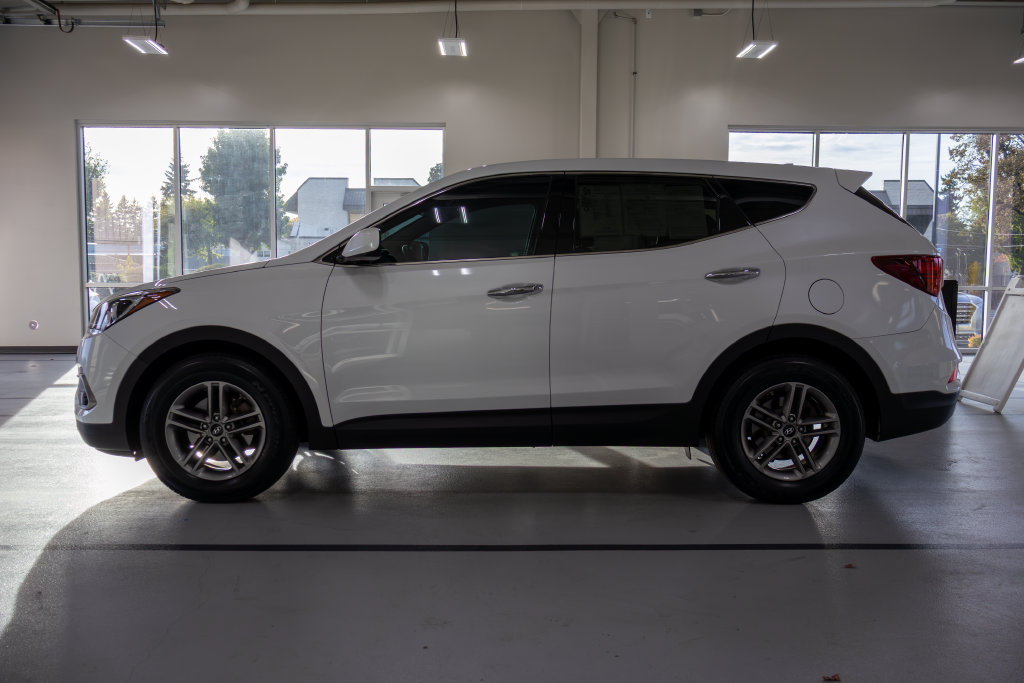 Used 2017 Hyundai Santa Fe Sport AWD/4WD image 10