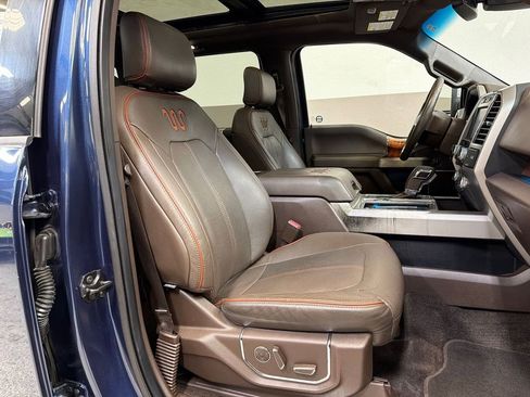 Used 2015 Ford F150 King Ranch w/ Equipment Group 601A Luxury AWD/4WD image 41