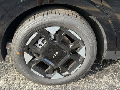 New 2026 Kia Carnival EX