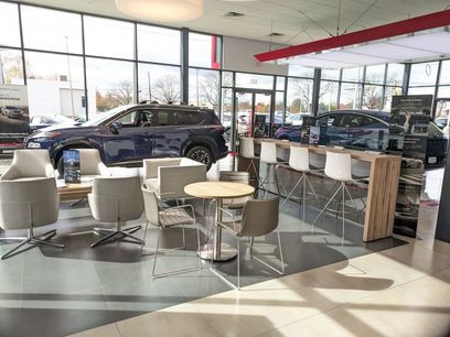 Used 2023 Chevrolet Equinox LT