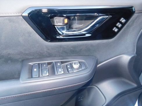 Used 2026 Subaru Forester Touring AWD/4WD image 14