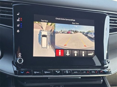 New 2025 Jeep Wagoneer Series III w/ Quick Order Package 25C Super image 13